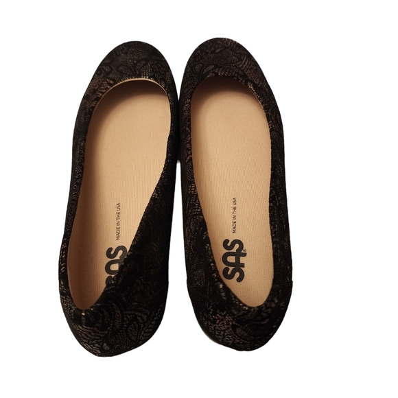 SAS Scenic Flats Black Suede Metallic Lace Print 6.5 Slim - Picture 3 of 11